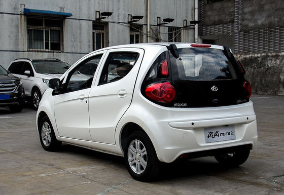 Mini- EV Autos Changan Benben 2019 offizielle Standard-210-301km 5 Türen 5 Sitze