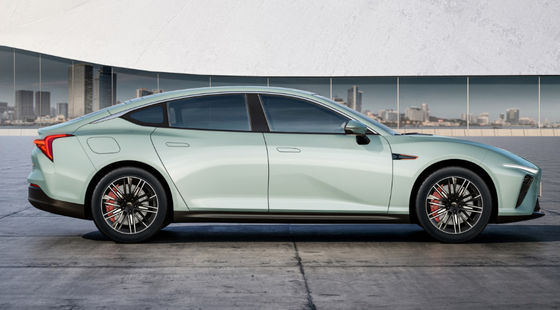 650-715KM Nezha Automobile Nezha S mittleres großes Elektro-Mobil