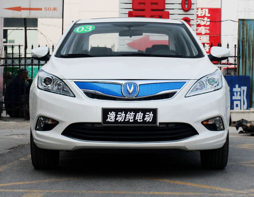 Sitzkompaktes Limousine-Auto Changan Eado EV460 365-405KM Changan EV 5 Tür-5