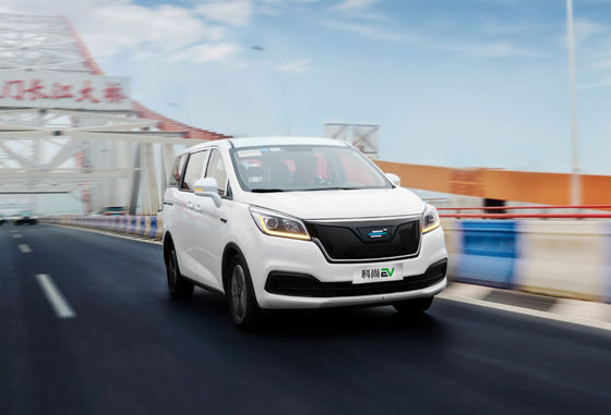 Changan Auchan Kochan völlig elektrisches Mpv 400KM 5 Türen 7 Sitze