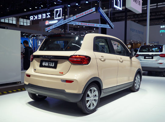 5 Türen 4 Sitze springen Schnelladung 0.6H des Motort03 Mini Car 403KM