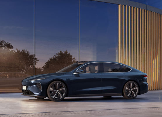 Elektroauto 450-580KM NIO ET7 mittlere große dreifache Lithium-Batterie Suv