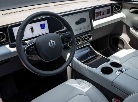 Reine Elektroautos mittlere große 525-717KM des Sprungs-Motorc01 4 Türen 5 Sitze