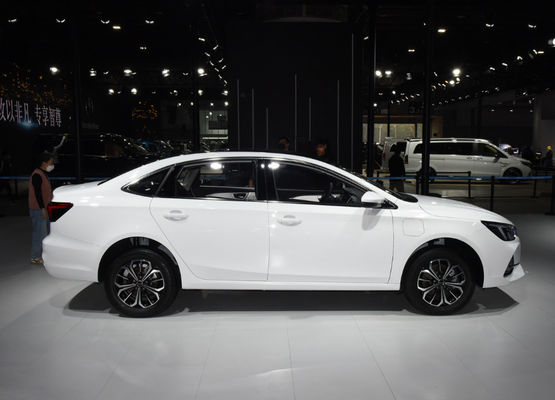0.5H Bewegungselektroauto Roewe I6 max EV 502-605KM der Schnelladungs-SAIC